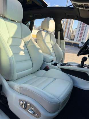 PORSCHE-MACAN-2022