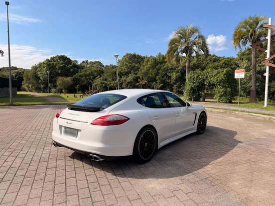 PORSCHE-PANAMERA-3.6 V6 24V GASOLINA 4P AUTOMÁTICO PORSCHE-PANAMERA-2011