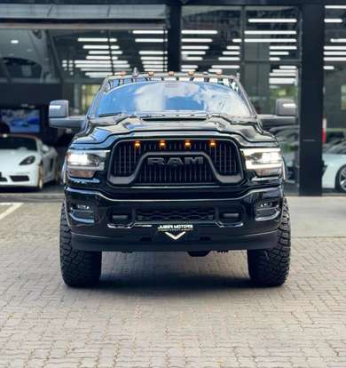 RAM-2500-6.7 I6 TURBO DIESEL LARAMIE NIGHT EDITION CD 4X4 AUTOMÁTICO RAM-2500-2023
