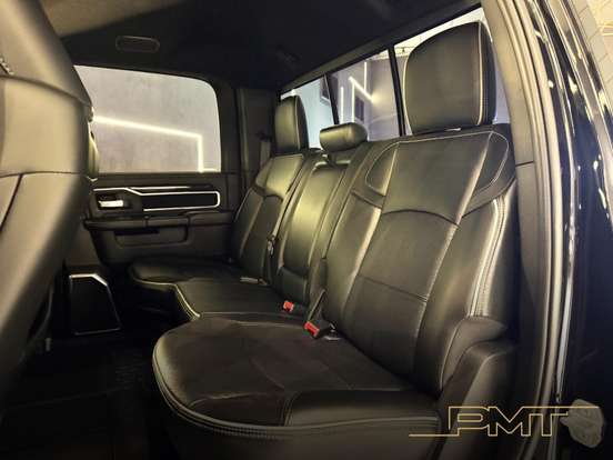 RAM-3500-6.7 I6 TURBO DIESEL LARAMIE NIGHT EDITION CD 4X4 AUTOMÁTICO RAM-3500-2022