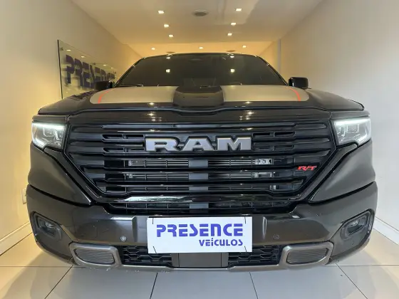 RAM RAMPAGE 2.0 HURRICANE 4 TURBO GASOLINA R/T 4X4 AUTOMÁTICO