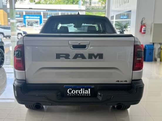RAM-RAMPAGE-2.0 HURRICANE 4 TURBO GASOLINA R/T 4X4 AUTOMÁTICO RAM-RAMPAGE-2025