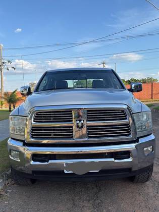 RAM 2500 6.7 LARAMIE 4X4 CD I6 TURBO DIESEL 4P AUTOMÁTICO