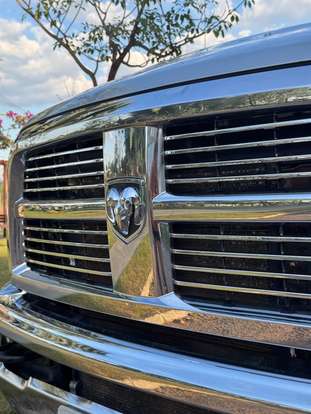 RAM-2500-6.7 LARAMIE 4X4 CD I6 TURBO DIESEL 4P AUTOMÁTICO RAM-2500-2012
