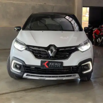 RENAULT-CAPTUR-2021
