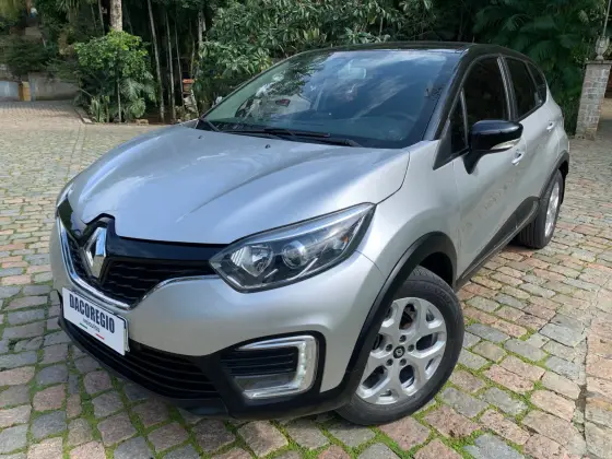 RENAULT CAPTUR 1.6 16V SCE FLEX LIFE X-TRONIC