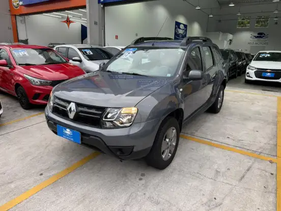RENAULT-DUSTER-2017