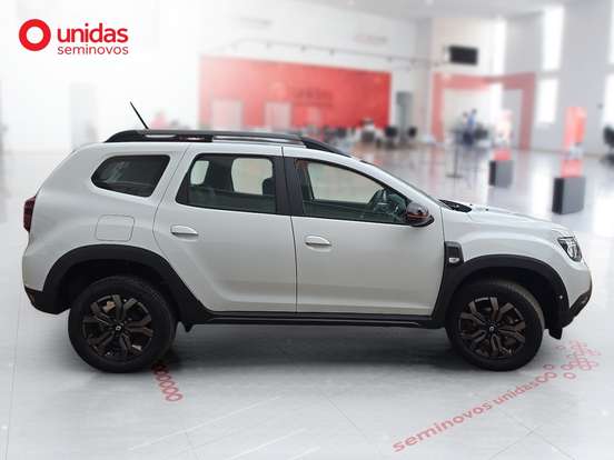 RENAULT-DUSTER-2024