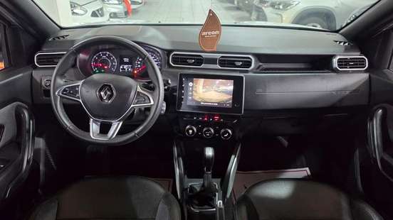 RENAULT-DUSTER-2021