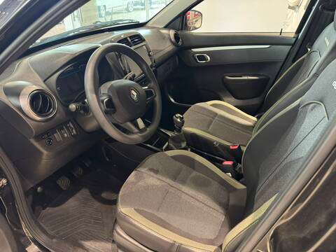 RENAULT-KWID-2024