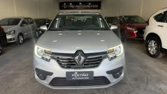 RENAULT-LOGAN-2021