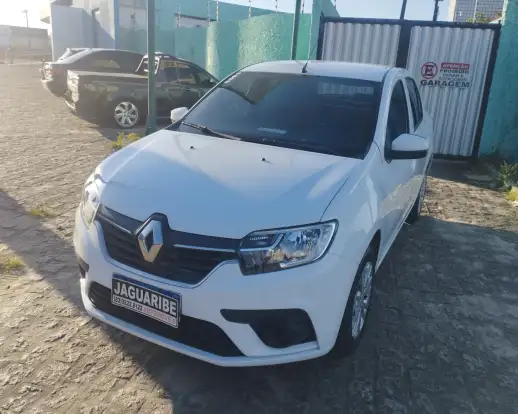 RENAULT-LOGAN-2020