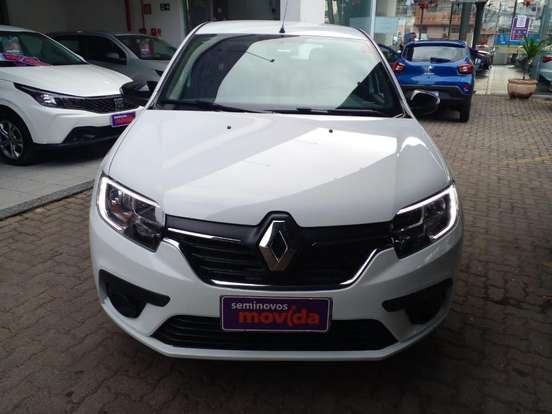 RENAULT-LOGAN-2024