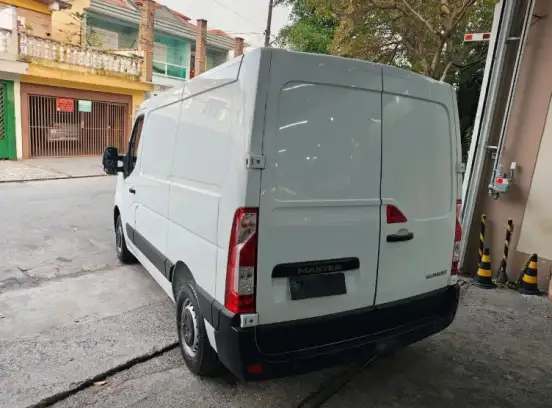 RENAULT-MASTER-2.3 DCI DIESEL FURGÃO L1H1 3P MANUAL RENAULT-MASTER-2023