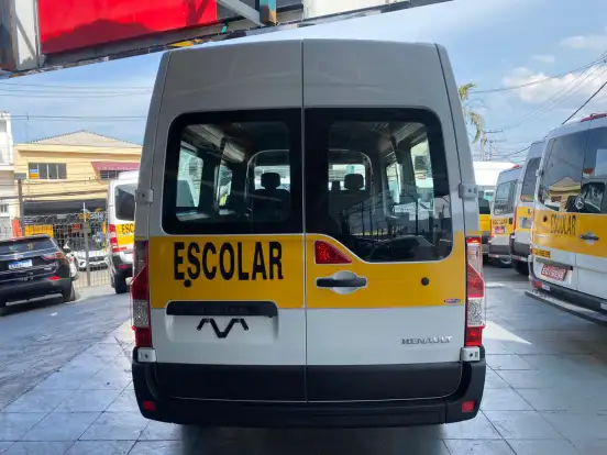 RENAULT-MASTER-2026