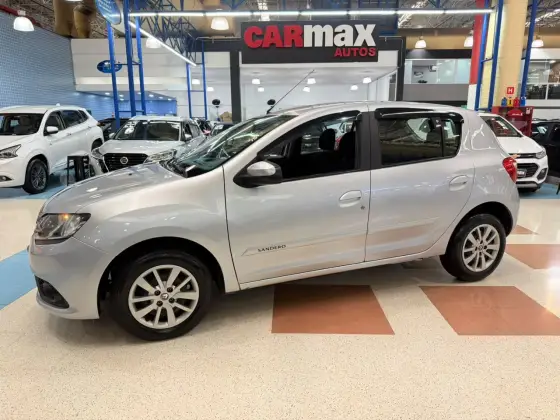 RENAULT SANDERO 1.0 EXPRESSION 16V FLEX 4P MANUAL