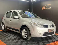 RENAULT SANDERO 1.0 AUTHENTIQUE 16V FLEX 4P MANUAL RENAULT SANDERO 1.0 AUTHENTIQUE 16V FLEX 4P MANUAL
