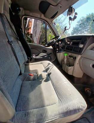 RENAULT-CLIO-2011