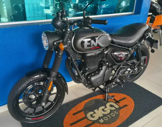 ROYAL ENFIELD HUNTER 350 
