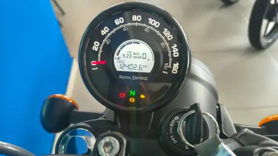 ROYAL ENFIELD-HUNTER 350-2024