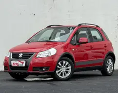 SUZUKI SX4 2.0 4X4 16V GASOLINA 4P AUTOMÁTICO SUZUKI SX4 2.0 4X4 16V GASOLINA 4P AUTOMÁTICO