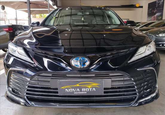 TOYOTA-CAMRY-2023