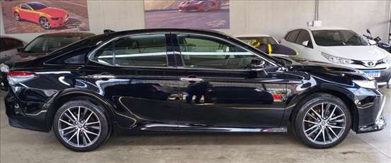 TOYOTA-CAMRY-2023
