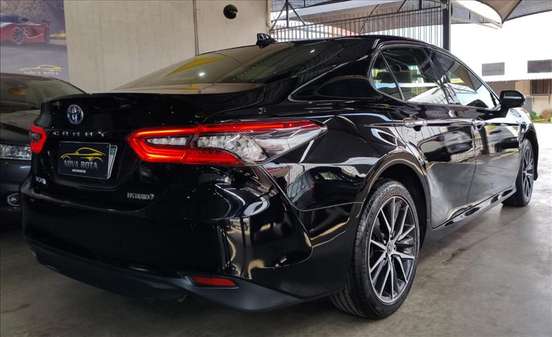 TOYOTA-CAMRY-2023