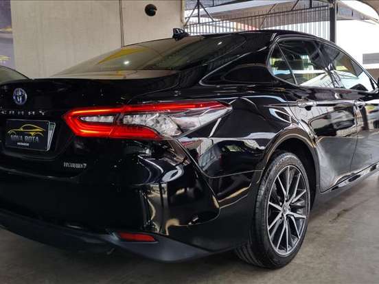 TOYOTA-CAMRY-2.5 VVT-IE HYBRID XLE eCVT TOYOTA-CAMRY-2023