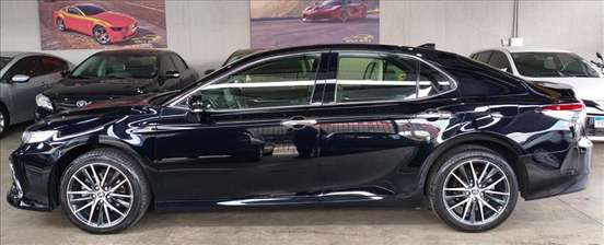 TOYOTA-CAMRY-2023