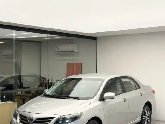TOYOTA-COROLLA-1.8 GLI 16V FLEX 4P AUTOMÁTICO TOYOTA-COROLLA-2013