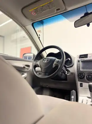 TOYOTA-COROLLA-2013