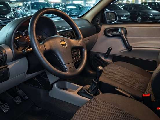 TOYOTA-COROLLA-2013