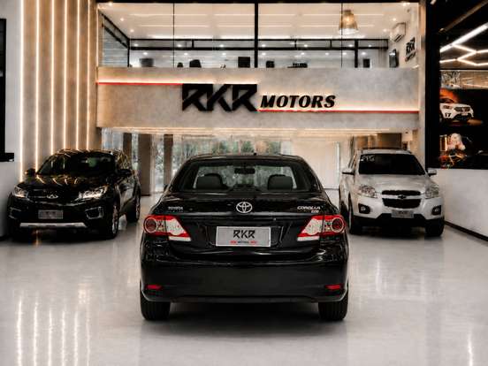TOYOTA-COROLLA-2013