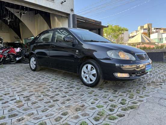 TOYOTA-COROLLA-2005