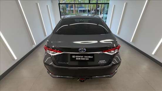 TOYOTA-COROLLA-2024