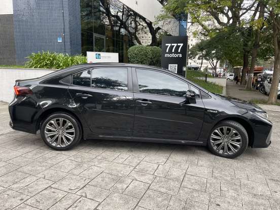 TOYOTA-COROLLA-2019