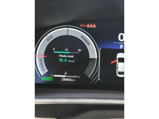 TOYOTA-COROLLA-2024