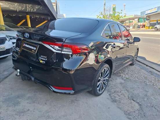 TOYOTA-COROLLA-2021