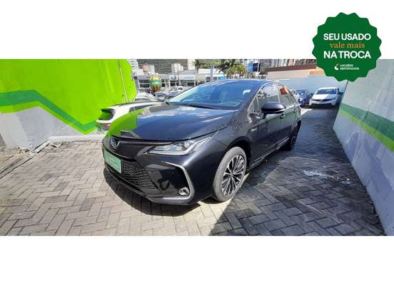 TOYOTA-COROLLA-2024