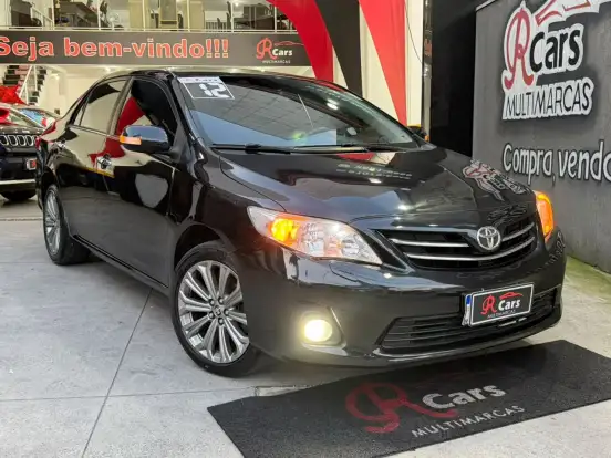TOYOTA-COROLLA-2011