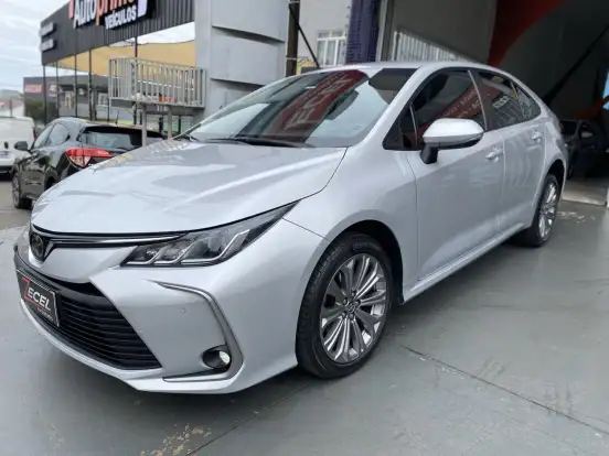 TOYOTA-COROLLA-2023