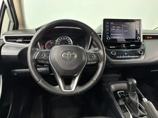 TOYOTA-COROLLA-2020