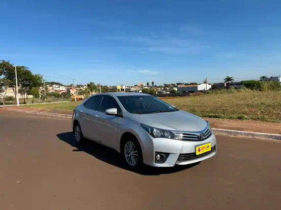 TOYOTA-COROLLA-2015