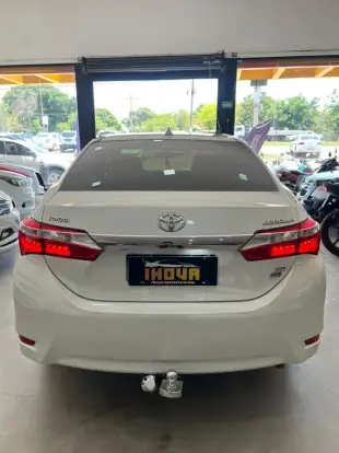 TOYOTA-COROLLA-2015