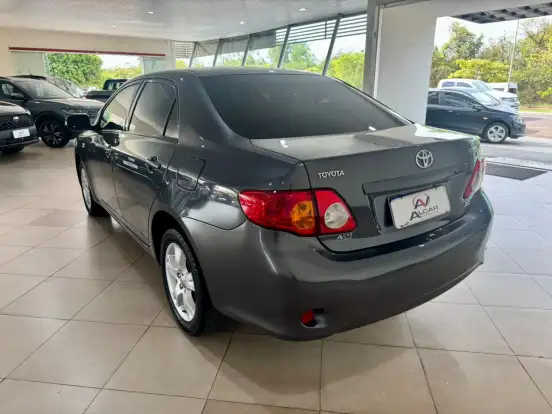 TOYOTA-COROLLA-2010