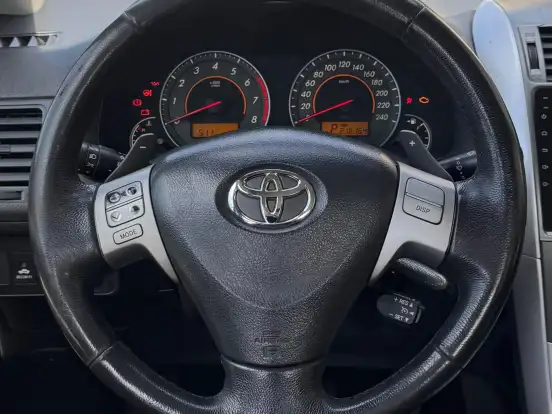 TOYOTA-COROLLA-2.0 XRS 16V FLEX 4P AUTOMÁTICO TOYOTA-COROLLA-2012