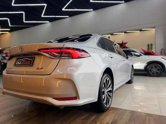 TOYOTA-COROLLA-2022