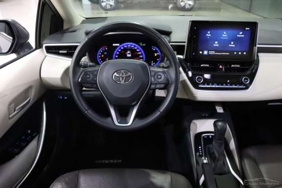 TOYOTA-COROLLA-2023
