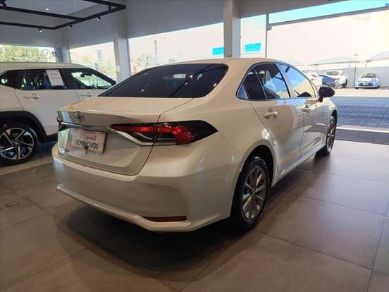 TOYOTA-COROLLA-2025